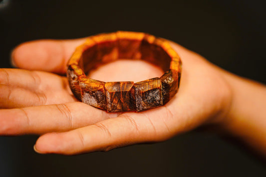 Resin Frame | 15mm Flat Cupressus Bracelet